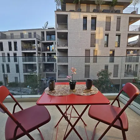 With A Private Terrace Appartement Luxembourg